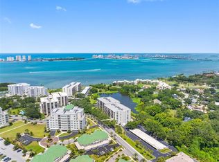 220 BELLEVIEW BOULEVARD #403, BELLEAIR, FL 33756