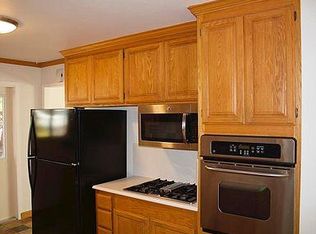 1862 Oleander Dr, San Rafael, CA 94903