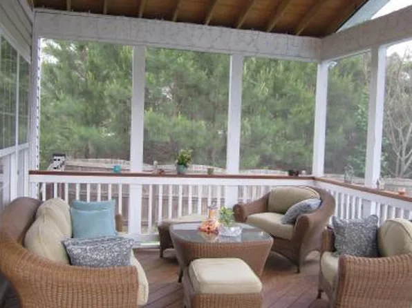 201 Walden Place Cir, Elgin, SC 29045