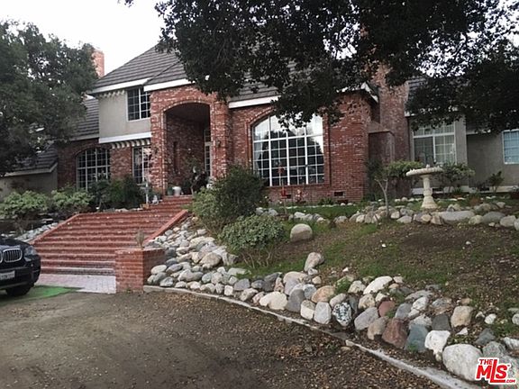 2nd image of 27920 Graceton Dr