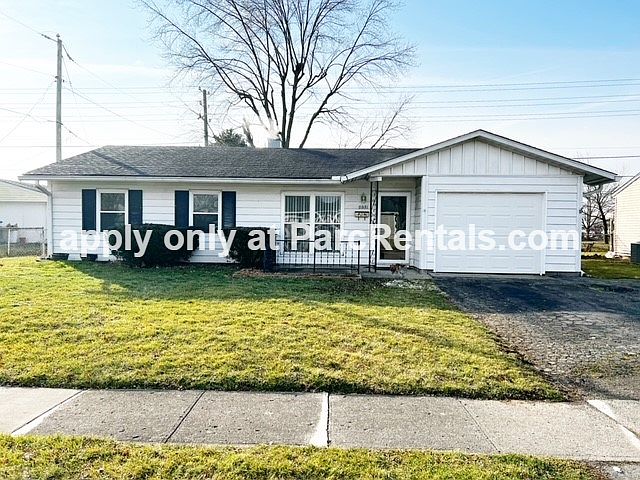 8831RoyExteriorW_02202023