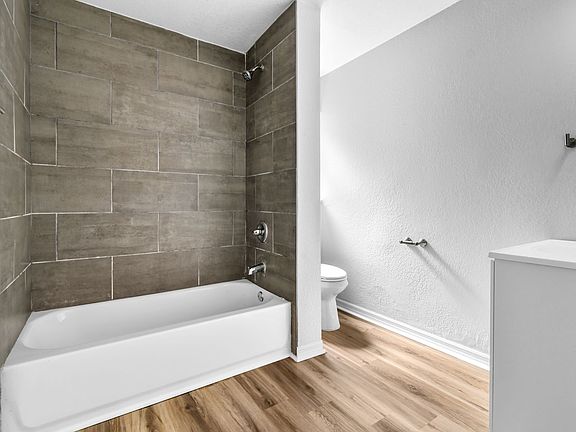 3rd image of 4407 6th St S #8