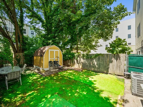 57 Storms Avenue image 25 of 26