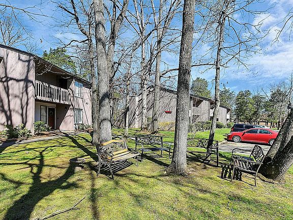 3rd image of 11212 Carmel Chace Dr