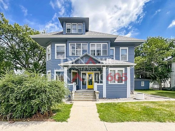 2nd image of 502 S Duluth Ave #2