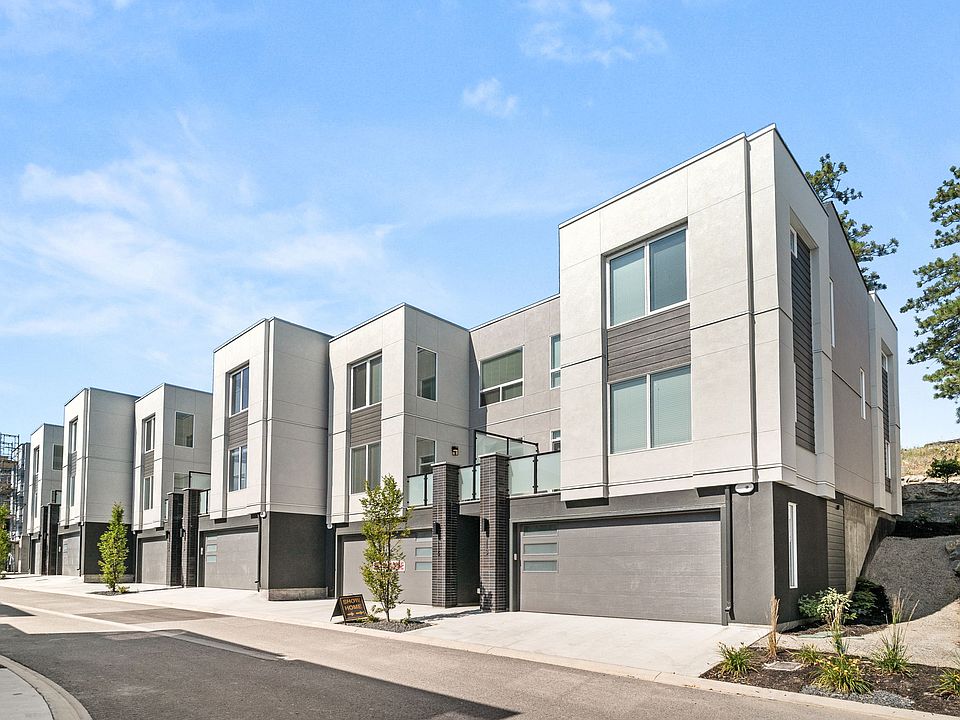 1st image of 610 Academy Way #118
