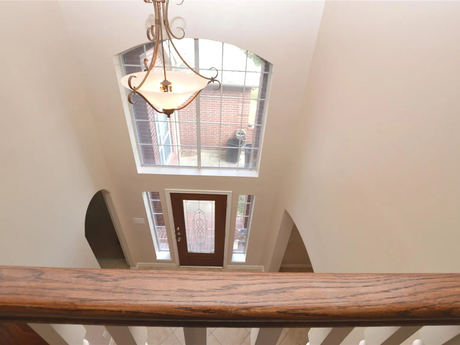5 bed, 4.0 bath, 3567 sqft, $3,300 — Photo 4
