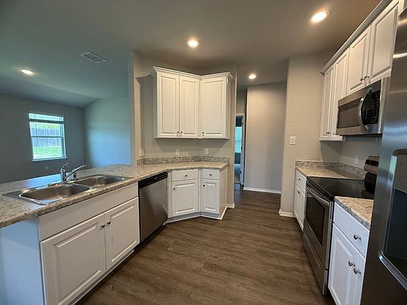 3rd image of 230 Mossberg Way