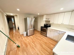 16-17 Greenwich St #1, Roxbury Crossing, MA 02120