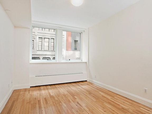 5th image of 121 W 19th St APT 2C