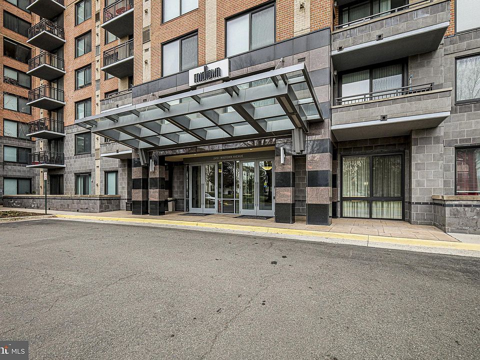 1st image of 2451 Midtown Ave APT 215