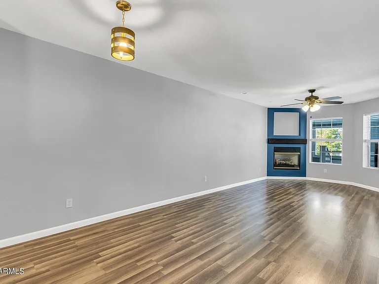 1505 N Center St #215 — Photo 9