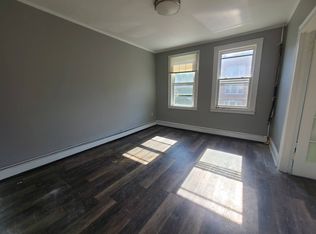 30 Dorothy St APT 2S, Hartford, CT 06106