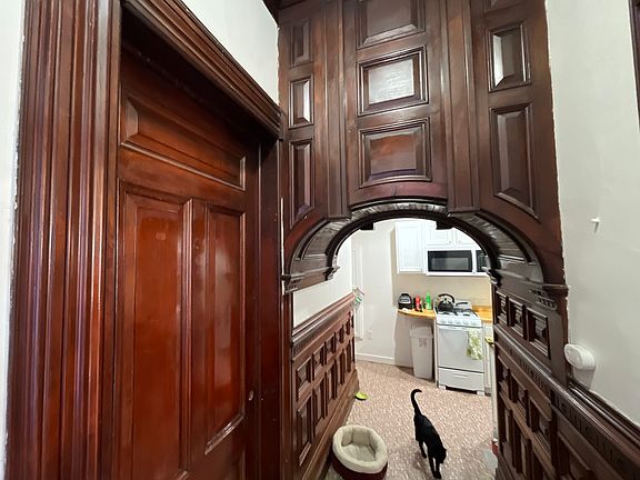 3rd image of 718 Madison Ave APT 2