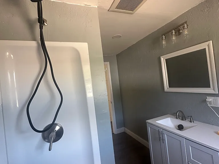 4 Tri Town Cir #2 — Photo 6