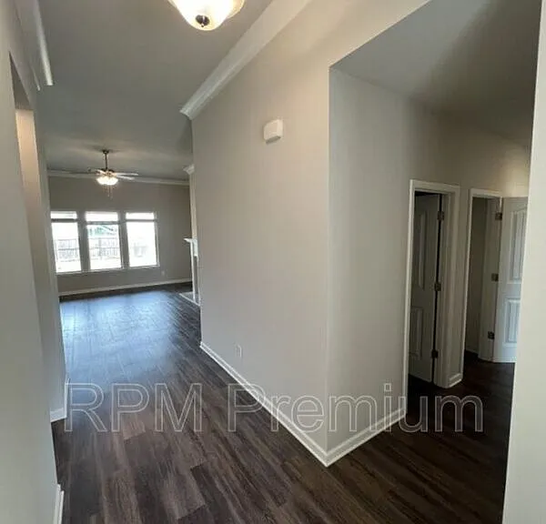 2123 Westfield Ave — Photo 4