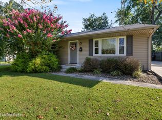 1409 Old Mill Rd, Lyndon, KY 40242