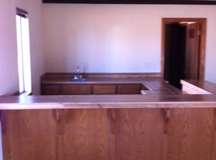 20331 Tonawanda Rd, Apple Valley, CA 92307