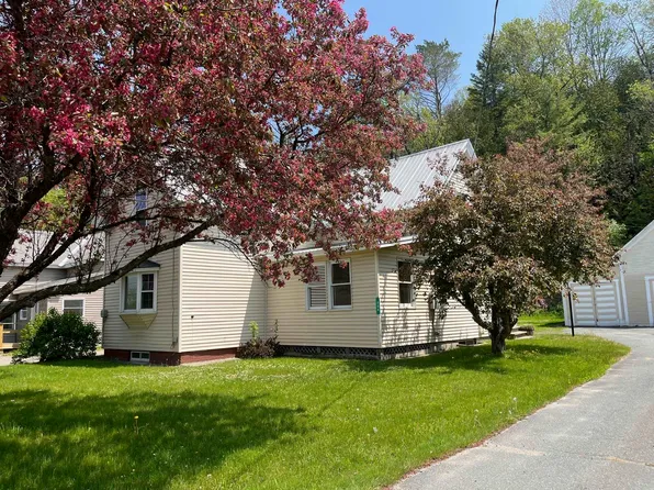 484 Broad Street, Lyndon, VT 05851