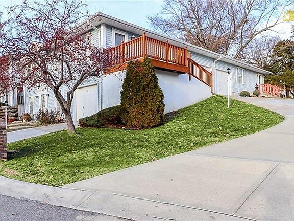 2nd image of 334 E Hansen Ct