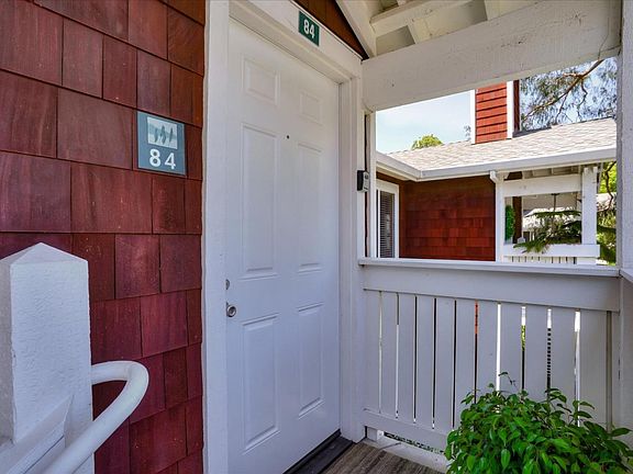 4th image of 84 Bayside Ct