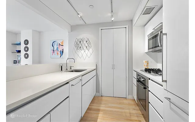 Rented by Douglas Elliman | media 11