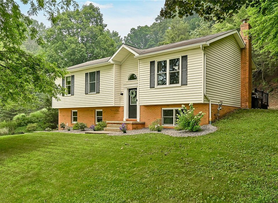 1st image of 158 Dwellington Dr