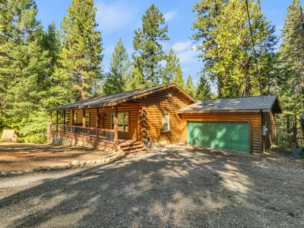 1400 Sunshadows Dr, Pollock Pines, CA 95726