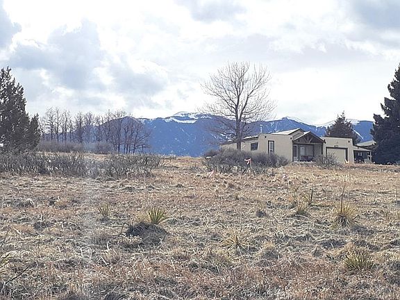 2nd image of 4753 Saint Vrain Dr