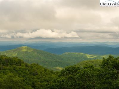 Estate 3 Reynolds Parkway, Boone, NC, 28607