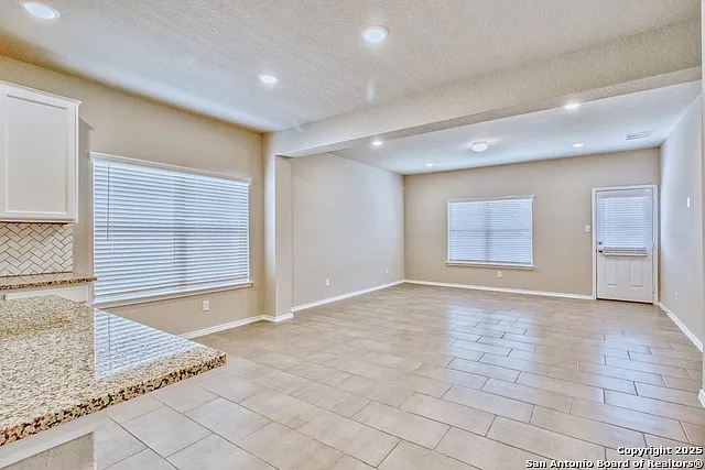 1649 Couser Ave — Photo 11