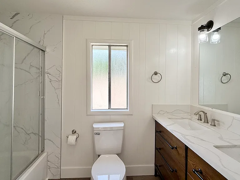 14352 Beach Blvd #15 — Photo 2