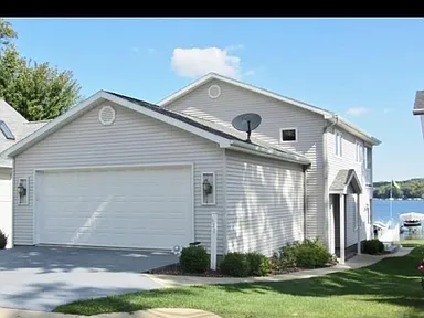 240 Ln Lake Gage Angola IN 46703 Apartments For Rent Zillow   61aedce19e2ba11f2b814c3c5842804c Cc Ft 384.webp