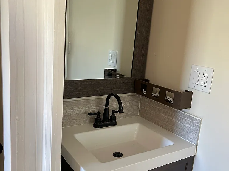 2629 Commonwealth Dr #1 — Photo 13