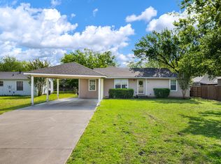 805 N Denny St, Howe, TX 75459