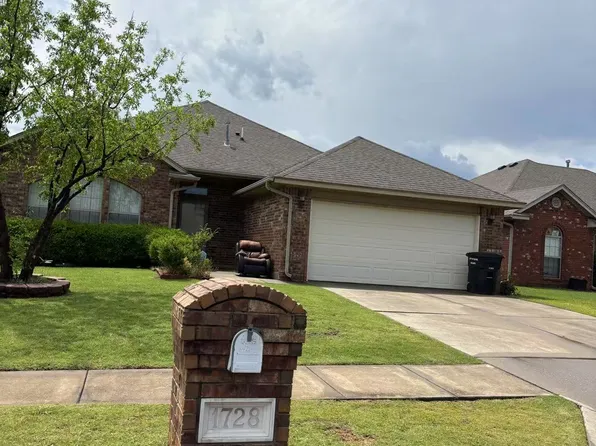 1728 SW 31st St, Moore, OK 73160