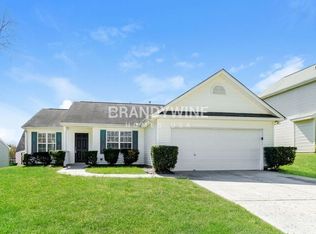 10123 Cannarti Dr, Charlotte, NC 28273