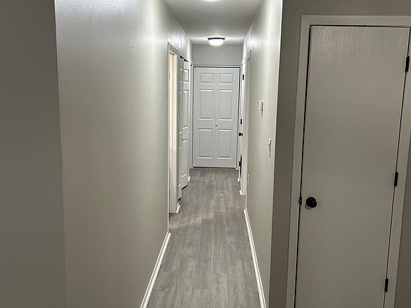 5th image of 2923 Howey Rd