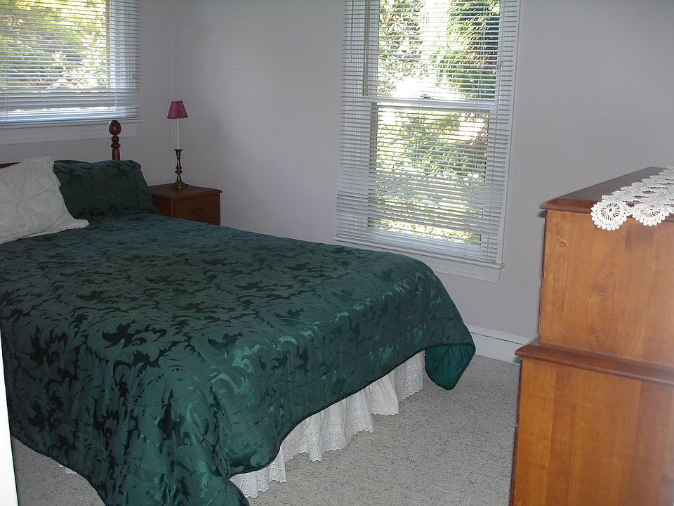 2nd image of 2208 Oxford Hills Dr