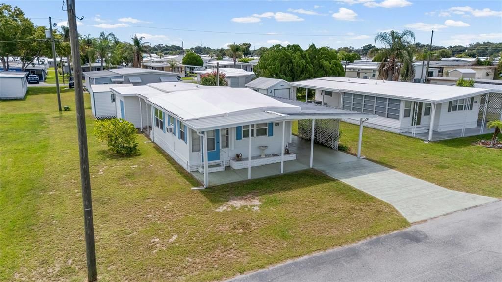 5346 Jo St, Zephyrhills, FL - View 2