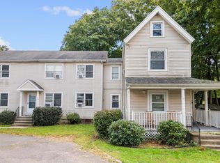 5 Bassett Ct, West Haven, CT 06516