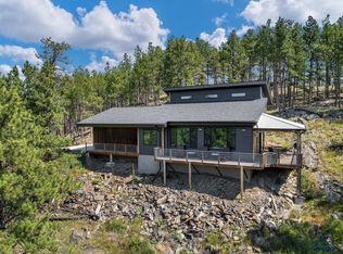 23974 Thompson Dr, Hill City, SD 57745