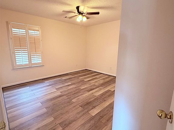 5th image of 353 Cotton Lakes Blvd