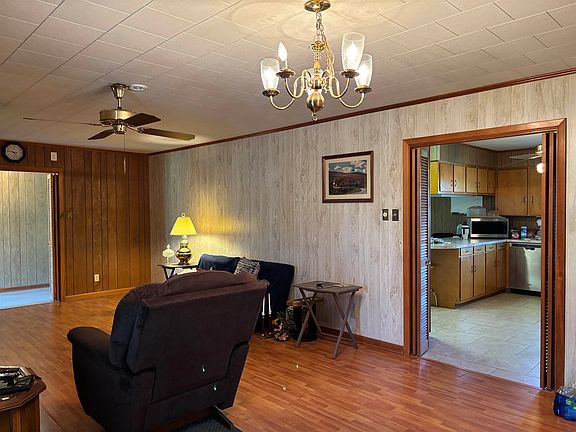 4th image of 307 Fairfield Dr