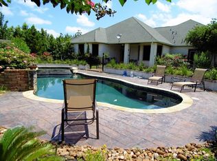 2394 Crockett Martin Rd, Conroe, TX 77306