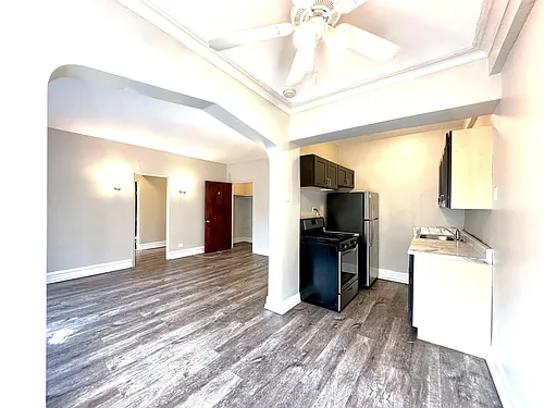 1033 W Loyola Ave #207 Photo 1
