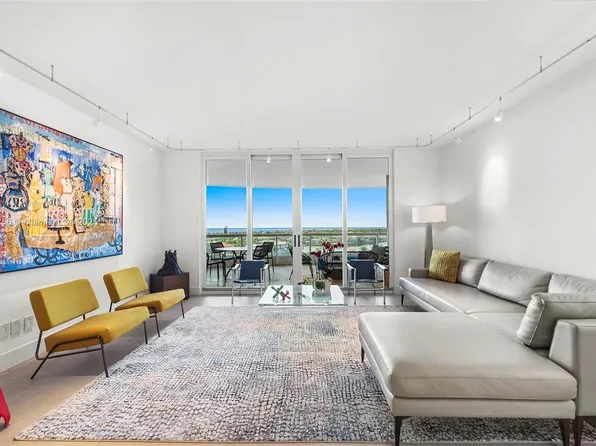 21050 Point Pl #1006, Aventura, FL 33180