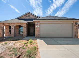 313 E 24th St, Wolfforth, TX 79382
