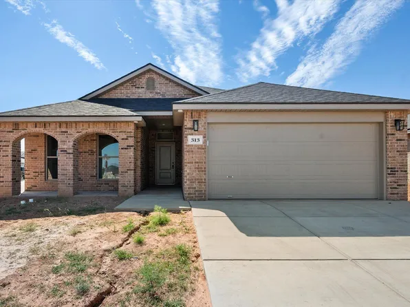 313 E 24th St, Wolfforth, TX 79382