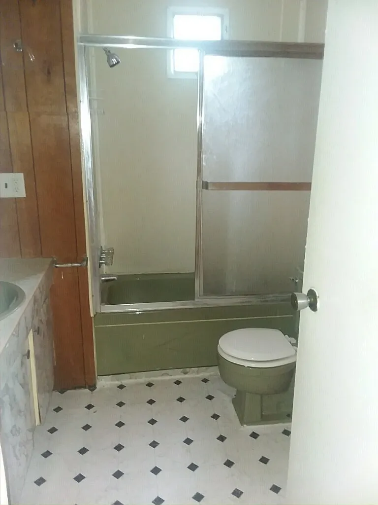 Two Bedroom One Bath Manufactured Home — Photo 1